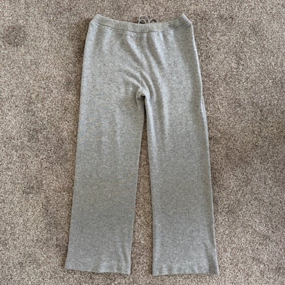 NEIMAN MARCUS 2 Pc Heather Gray Cashmere Lounge PJ Set Medium - Picture 11 of 13